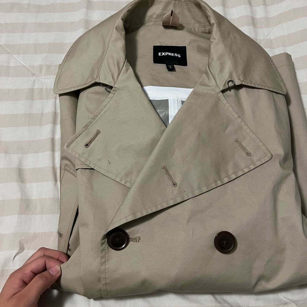Small express trench coat